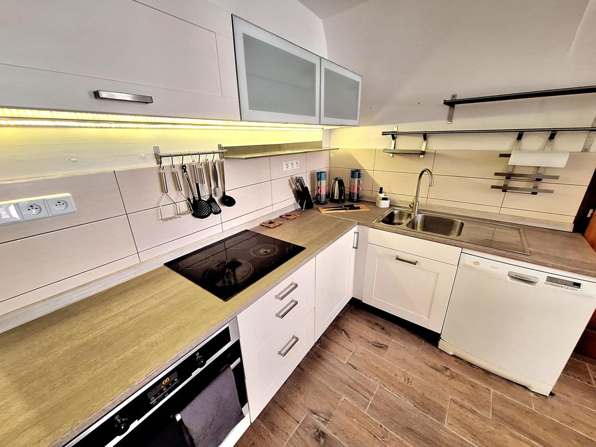 Apartment Emma - Old Town Bratislava Ngoại thất bức ảnh